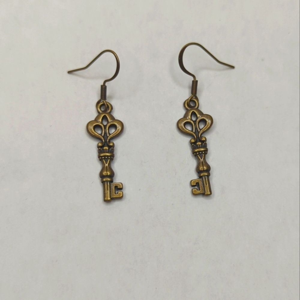 Key Earrings - Picture 9 of 11